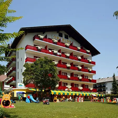 ホテル Strandhotel Orchidee 4*